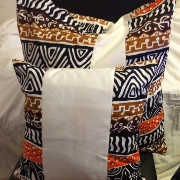 African Print Pillow Cover with Zipper - Picture 1 of 15